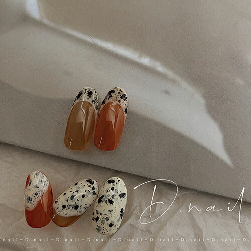 D.nail ダルメシアンホログラム ブラック 大小2個セット 各2g フレーク アニマル柄 牛柄 うずらネイル ジェルネイル ディーネイル おしゃれ フレンチネイル ネイルデザイン ネイルアート ネイルパーツ アクセサリー ネイリスト ネイルサロン セルフネイル 新品 送料無料